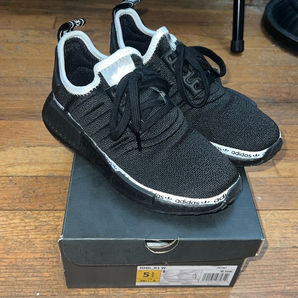 Adidas NMD R1 sneakers - Picture 1 of 4